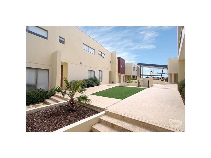 11/148 Nepean Highway, Aspendale VIC 3195