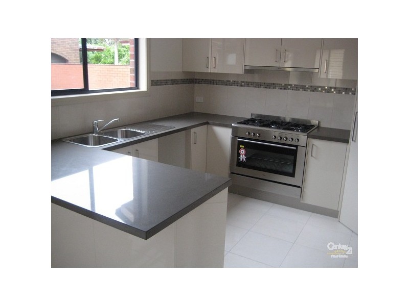 1/39 Manoon Road, Clayton South VIC 3169