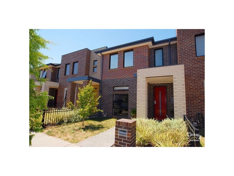 10 Botanic Drive, Clayton South VIC 3169