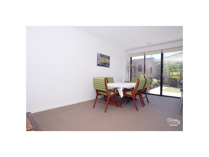 10 Botanic Drive, Clayton South VIC 3169