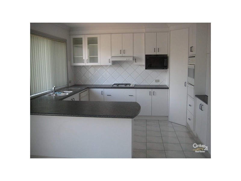 2/90 Ormond Road, Clayton VIC 3168