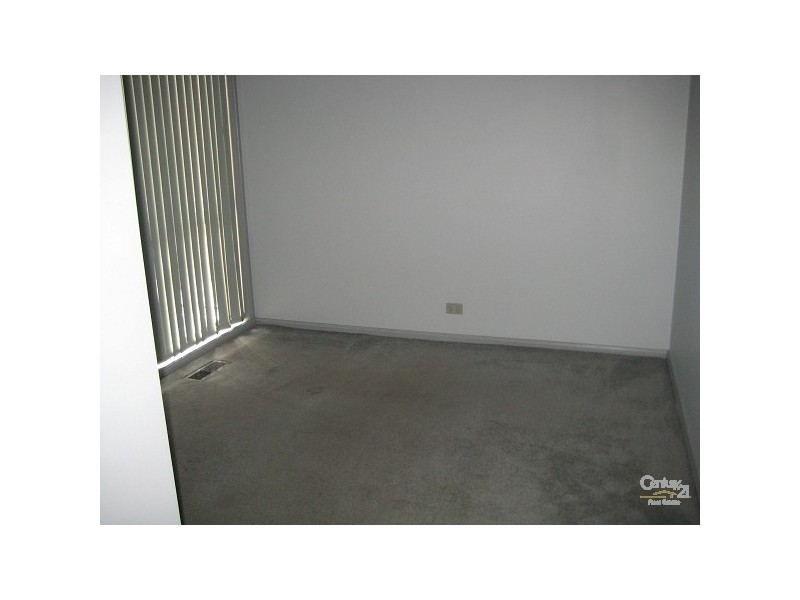 2/90 Ormond Road, Clayton VIC 3168