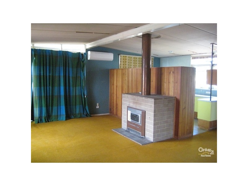 12 Irwin St, Clayton VIC 3168