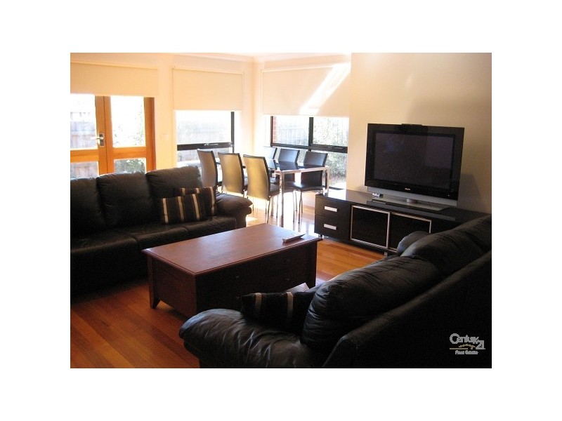 2/64 Fulton Street, Clayton VIC 3168