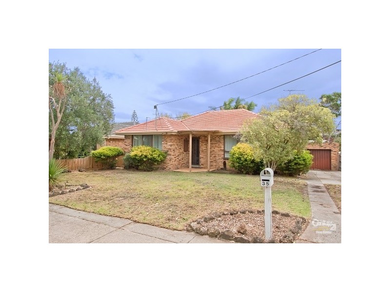35 Fairland Avenue, Oakleigh East VIC 3166