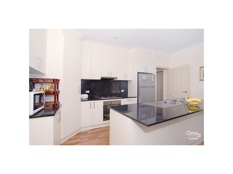 2/10 Second Street, Clayton South VIC 3169