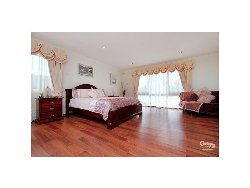 10 Bradley Court, Clarinda VIC 3169