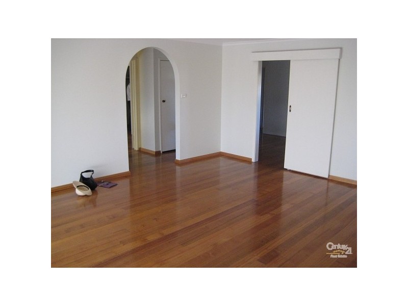 5 Dalbeattie Drive, Clarinda VIC 3169
