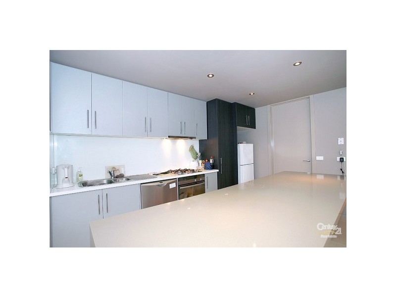 87 Rosebank Avenue, Clayton South VIC 3169