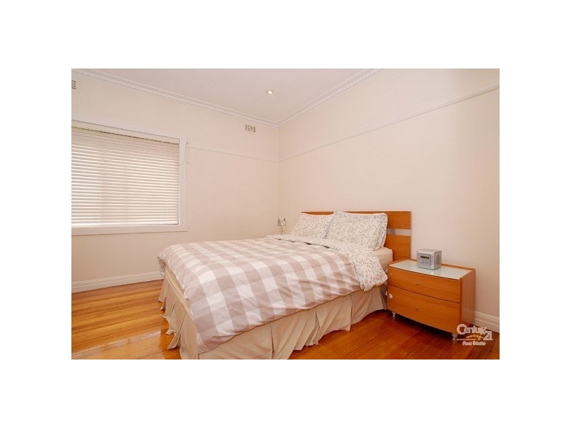 1/82 Kionga Street, Clayton VIC 3168