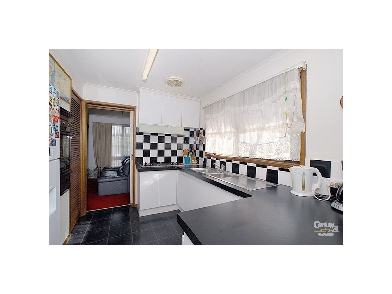 16 Newlands Court, Clarinda VIC 3169