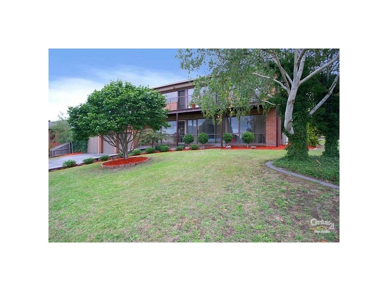 1 Garnett Road, Wheelers Hill VIC 3150