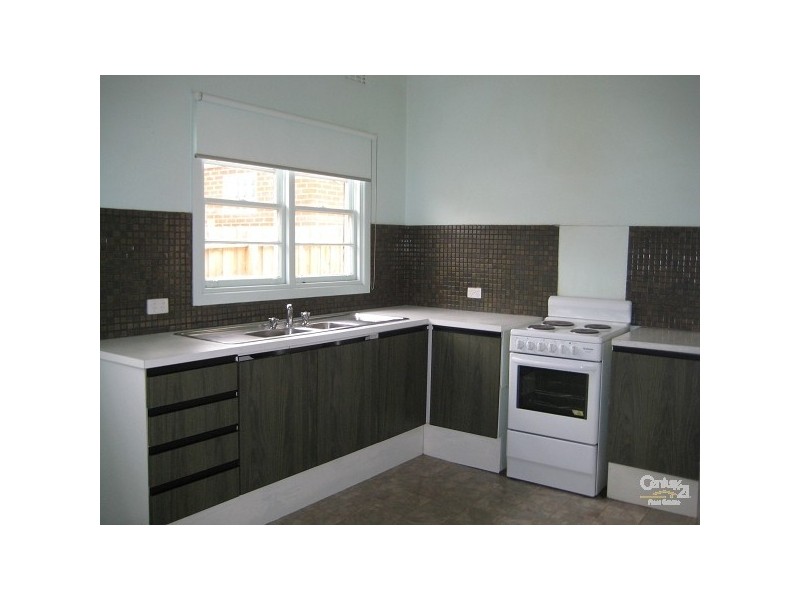 67 Edinburgh Street, Clayton VIC 3168