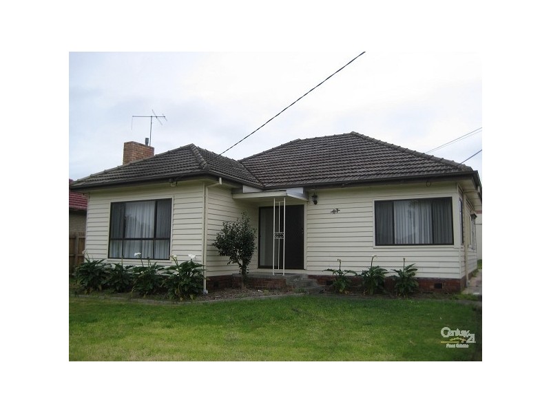 67 Edinburgh Street, Clayton VIC 3168