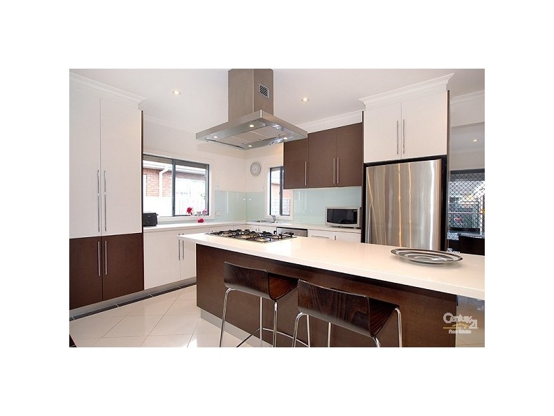 1/18 Knight Street, Clayton South VIC 3169