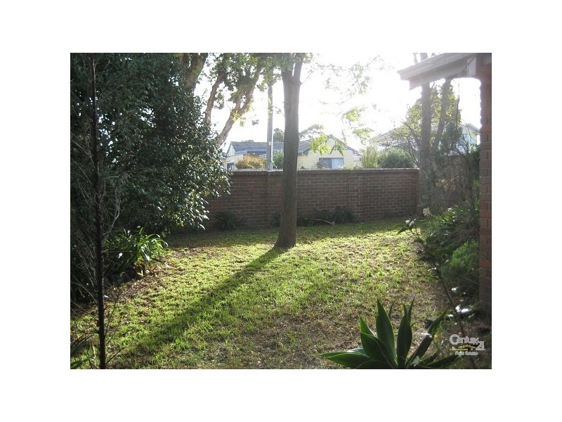 1/8 Manoon Road, Clayton South VIC 3169