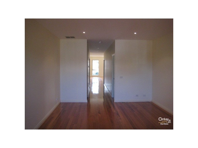 1/35 Alward Avenue, Clayton South VIC 3169