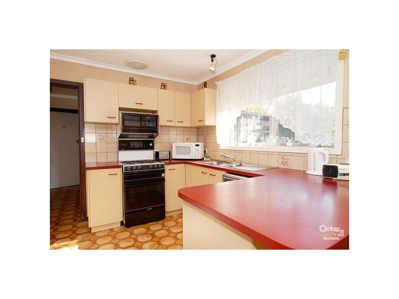 65 Hanleth Avenue, Springvale VIC 3171