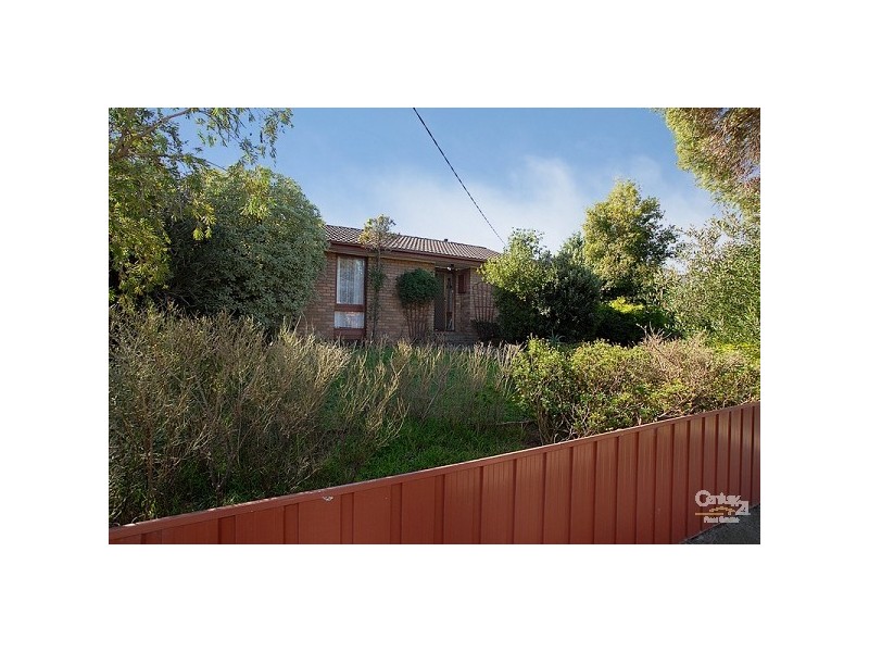 3 Narrumburn Road, Clayton South VIC 3169