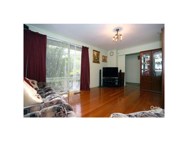 3 Narrumburn Road, Clayton South VIC 3169