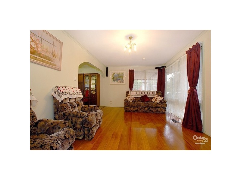 3 Narrumburn Road, Clayton South VIC 3169