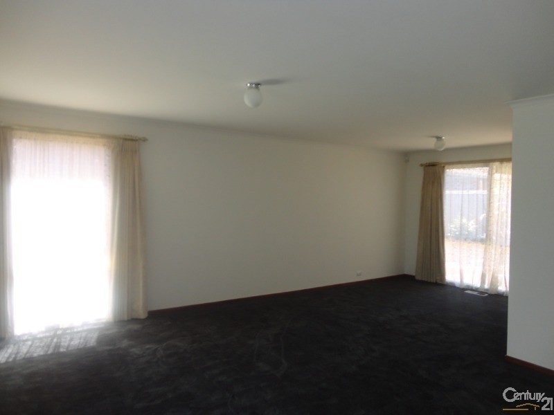 3 Benambra Street, Oakleigh South VIC 3167