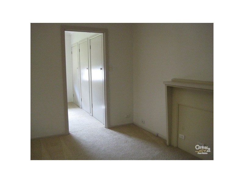 1 Penn Street, Clayton VIC 3168