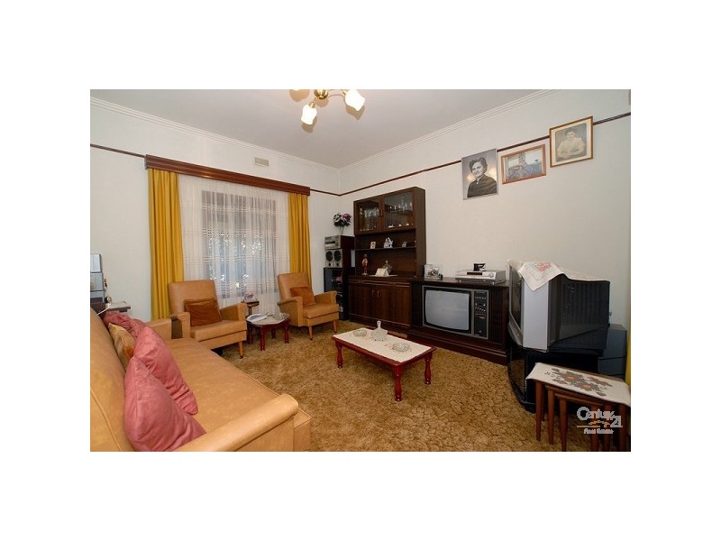 22 Cromwell Street, Burwood VIC 3125