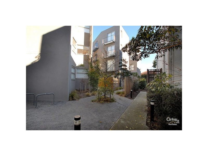 203 / 903 Dandenong Road, Malvern East VIC 3145