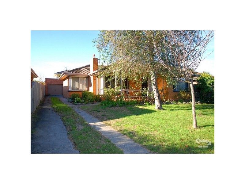 16 Columbia Street, Oakleigh South VIC 3167