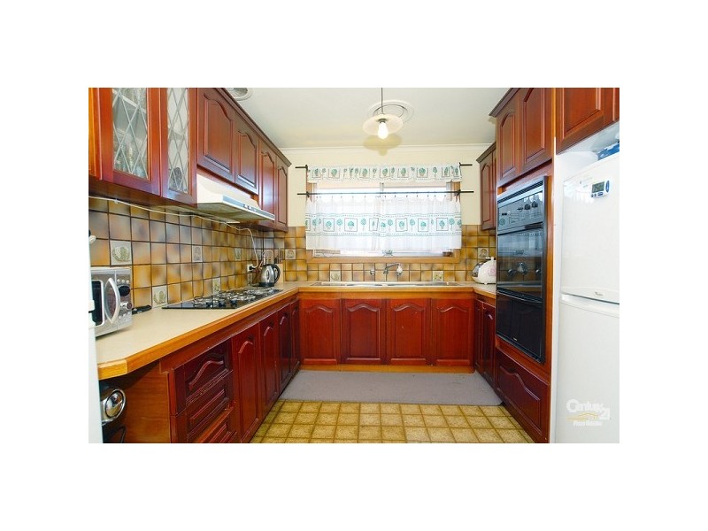 16 Columbia Street, Oakleigh South VIC 3167