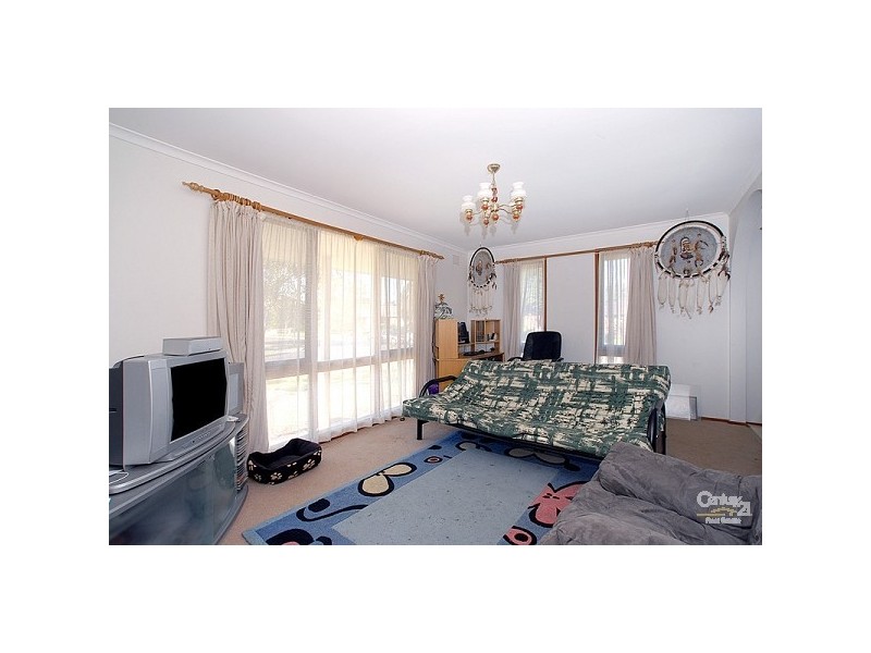 15 Garryowen Cresent, Narre Warren VIC 3805