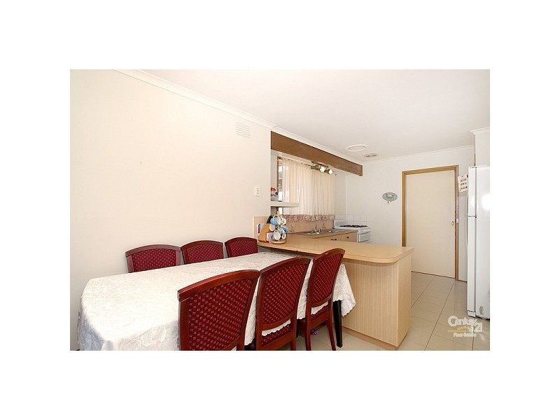 15 Garryowen Cresent, Narre Warren VIC 3805