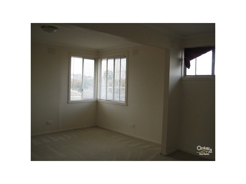 39 Washington Drive, Oakleigh South VIC 3167