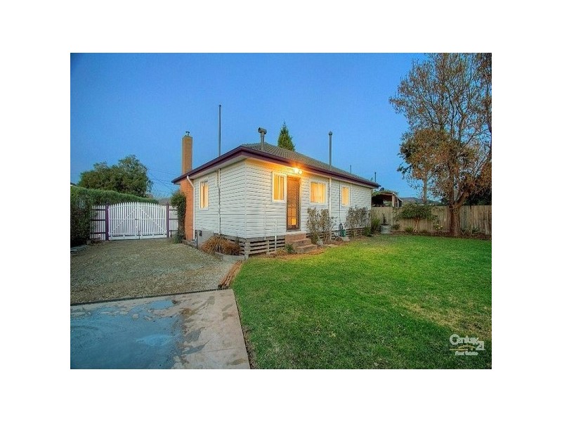 6 Clay Crt, Noble Park North VIC 3174