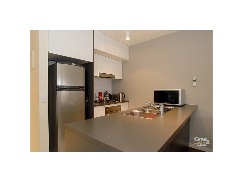 3/2 Greenfeild Drive, Clayton VIC 3168