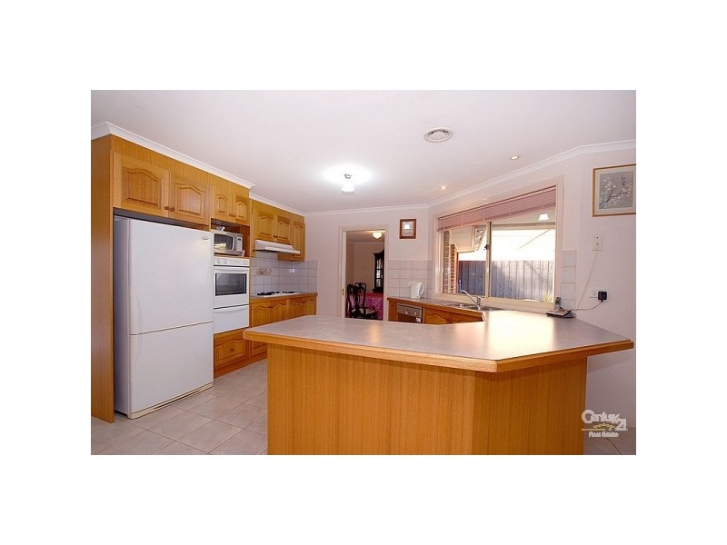 4 Redpath Close, Oakleigh South VIC 3167