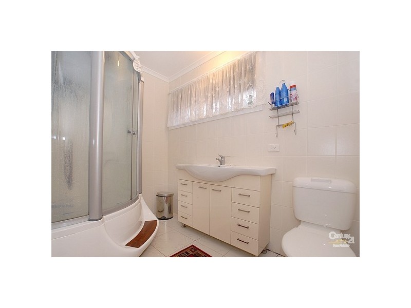 4 Glencannon Crescent, Clayton South VIC 3169