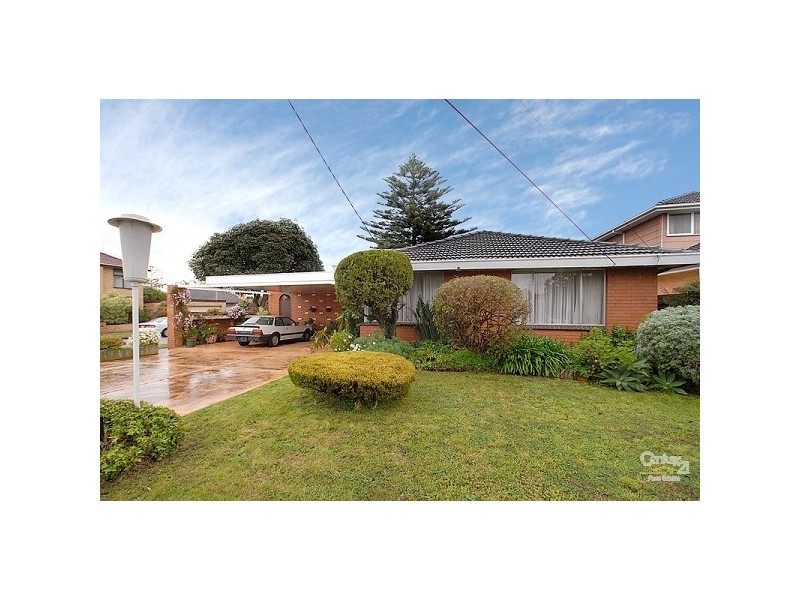 15 Royena Road, Moorabbin VIC 3189