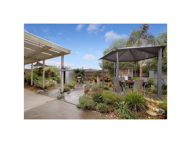 3 Carbine Avenue, Clarinda VIC 3169