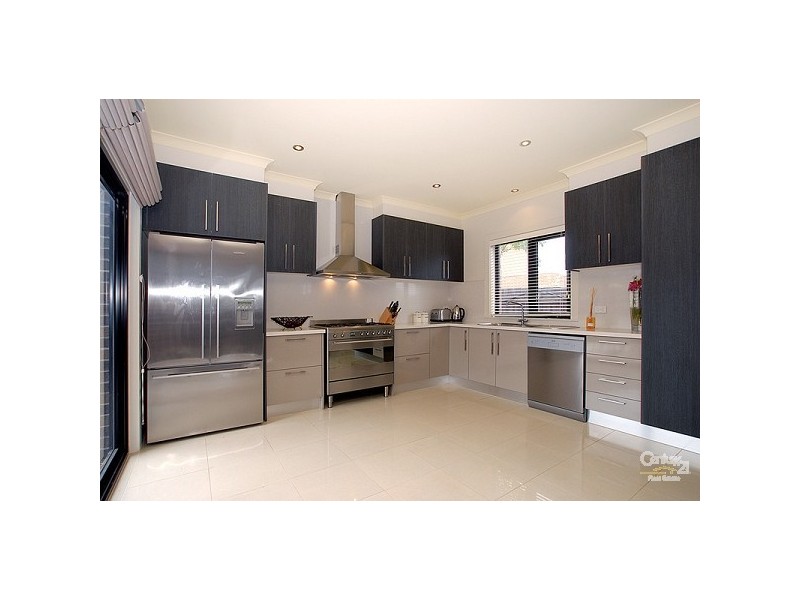 1/14 Prince Charles Street, Clayton VIC 3168