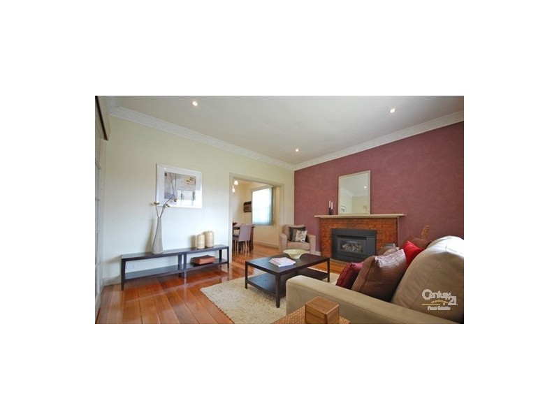 1/82 Scotsburn Avenue, Oakleigh South VIC 3167