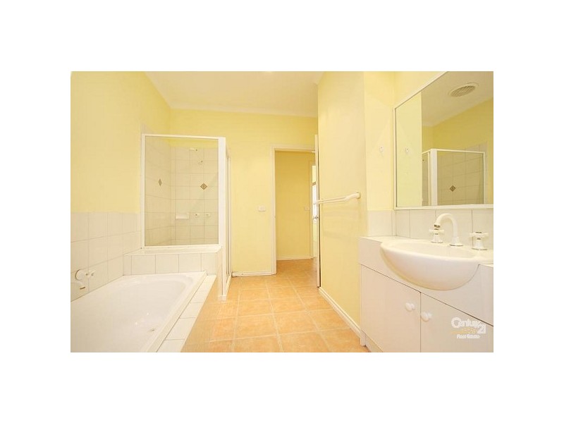 69 View Street, Clayton VIC 3168