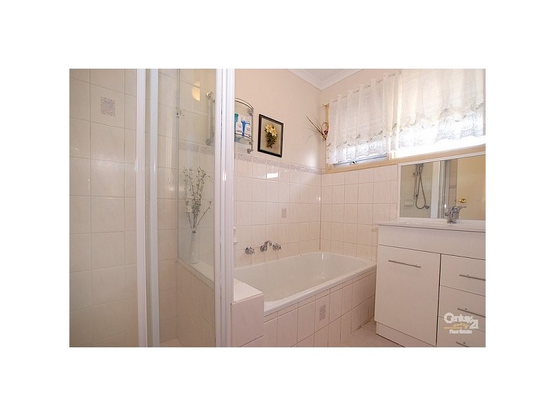 Unit 1 / 13 Browning Avenue, Clayton South VIC 3169