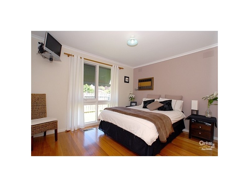 26 Carbine Avenue, Clarinda VIC 3169