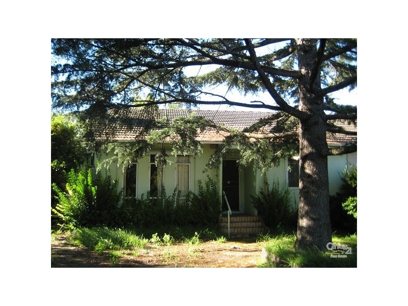 6 Weabra Court, Chadstone VIC 3148