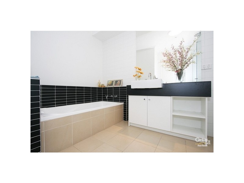 39 Autumn Terrace, Clayton South VIC 3169