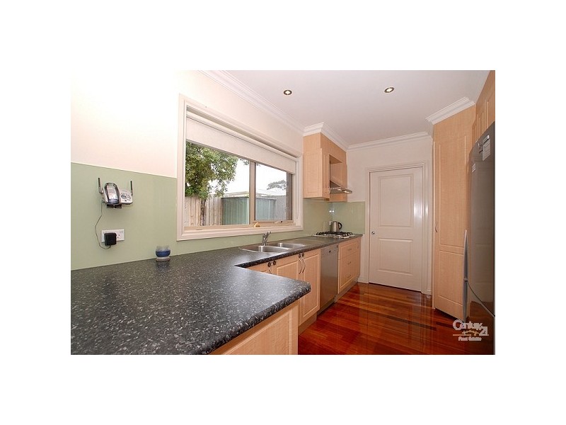 3/4 Barton Road, Clayton South VIC 3169