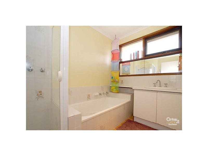 3 Shannon Court, Clarinda VIC 3169