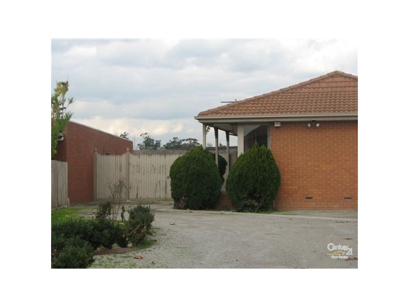 73 Hunt Crescent, Clarinda VIC 3169